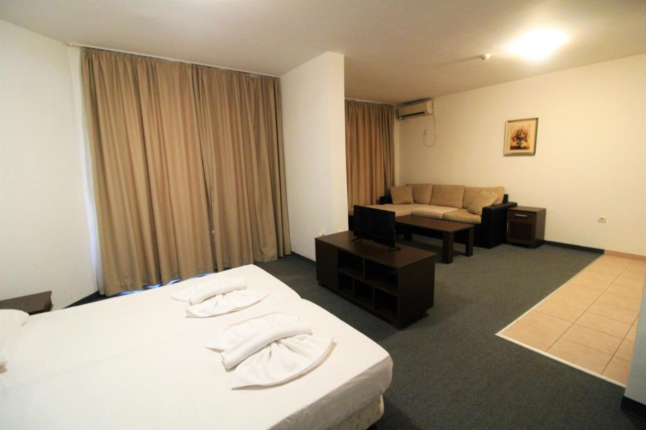 Menada Ravda Apartments أهيلوي الغرفة الصورة